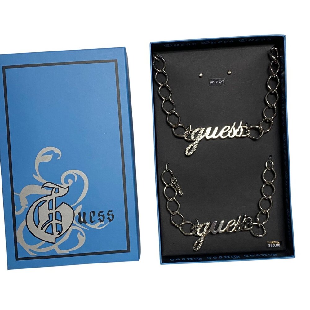 Guess Silver-Tone Chain Necklace & Bracelet Set With Rhinestone Script Logo NIB - Picture 7 of 14